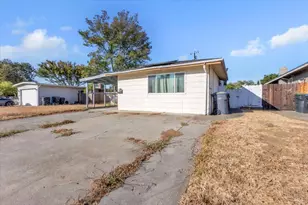 2207 Santa Cruz Dr, Fairfield, CA 94533 - Photo 3