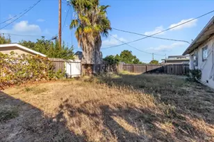 2207 Santa Cruz Dr, Fairfield, CA 94533 - Photo 25
