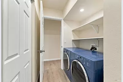111 Sunrise Lane, Novato, CA 94949 - Photo 35