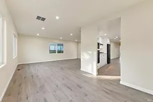 111 Sunrise Ln, Novato, CA 94949 - Photo 13
