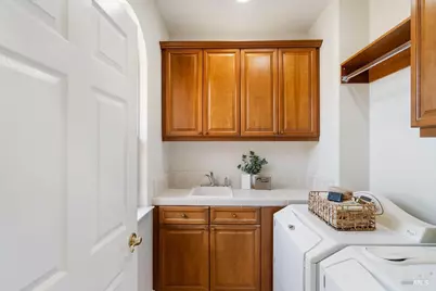 6012 Claret Court, Vallejo, CA 94591 - Photo 39