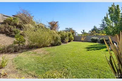 6012 Claret Court, Vallejo, CA 94591 - Photo 45