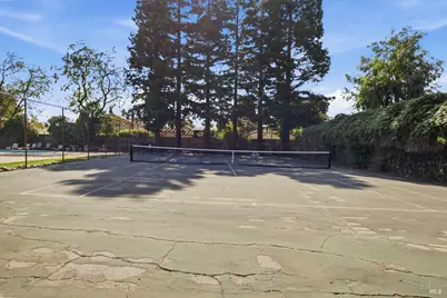 686 Arcadia Drive, Vacaville, CA 95687 - Photo 47