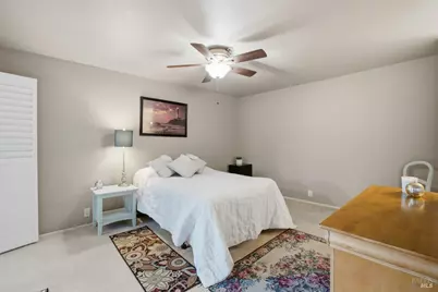 686 Arcadia Drive, Vacaville, CA 95687 - Photo 35
