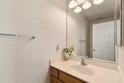 1728 Newark Lane, Suisun City, CA 94585 - Photo 29
