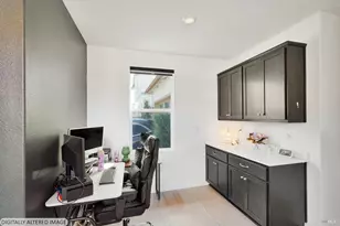 2404 Lake Club Dr, Fairfield, CA 94533 - Photo 17