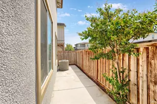 2404 Lake Club Dr, Fairfield, CA 94533 - Photo 43