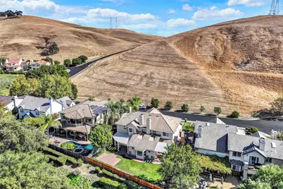 2913 Turnberry Court, Fairfield, CA 94534 - Photo 79