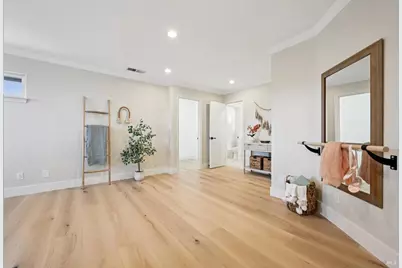827 N Webster Street, Petaluma, CA 94952 - Photo 89