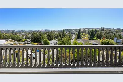 827 N Webster Street, Petaluma, CA 94952 - Photo 71