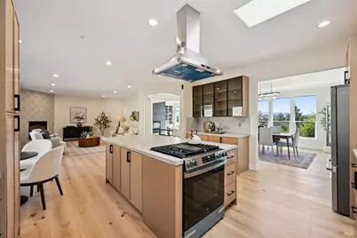 827 N Webster Street, Petaluma, CA 94952 - Photo 21