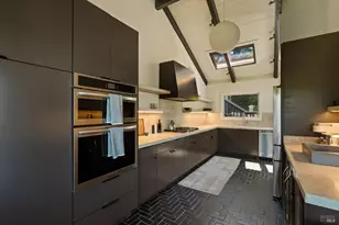 100 Woodward Ave, Sausalito, CA 94965 - Photo 15