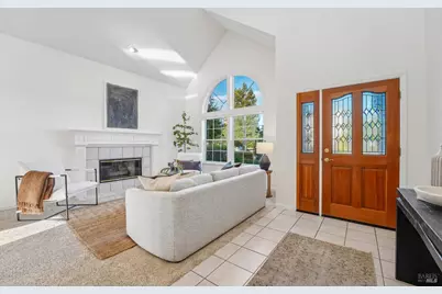 1006 Elsbree Lane, Windsor, CA 95492 - Photo 5