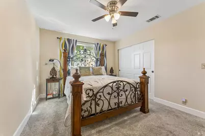 427 Temple Drive, Vacaville, CA 95687 - Photo 23