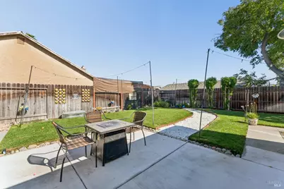 427 Temple Drive, Vacaville, CA 95687 - Photo 27