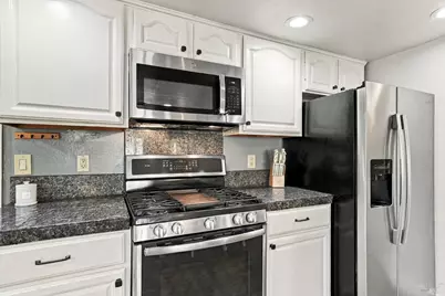 8252 Valley View Drive, Sebastopol, CA 95472 - Photo 13