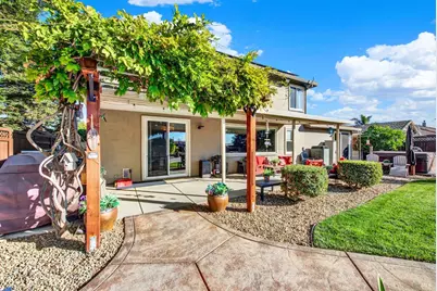 670 Ruby Drive, Vacaville, CA 95687 - Photo 57