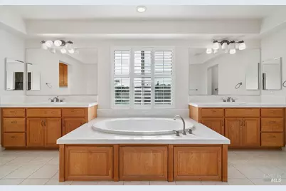 767 Mary Court, Benicia, CA 94510 - Photo 65