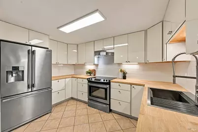 237 Frederick Drive, Napa, CA 94559 - Photo 23