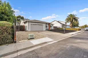 604 Kinglet St, Suisun City, CA 94585 - Photo 3