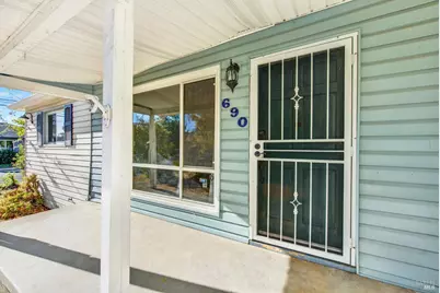690 Camellia Way, Vacaville, CA 95688 - Photo 15