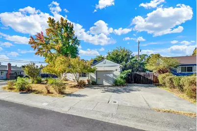 690 Camellia Way, Vacaville, CA 95688 - Photo 3