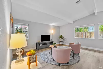 2089 Russell Street, Napa, CA 94559 - Photo 3