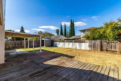 608 Skylark Drive, Suisun City, CA 94585 - Photo 27