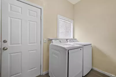 1006 Pressley Street, Santa Rosa, CA 95404 - Photo 15
