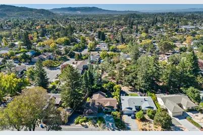 5568 Yerba Buena Road, Santa Rosa, CA 95409 - Photo 35