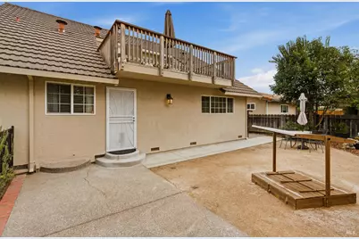 2853 Vista Grande, Fairfield, CA 94534 - Photo 39