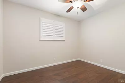 860 Yeoman Court, Vacaville, CA 95687 - Photo 21