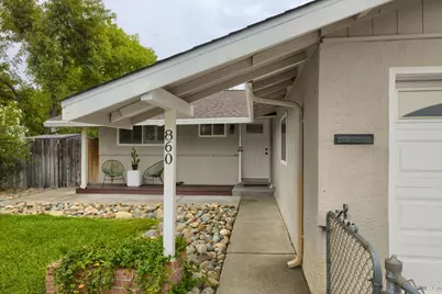 860 Yeoman Court, Vacaville, CA 95687 - Photo 5