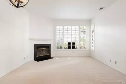 220 Commodore Drive, Richmond, CA 94804 - Photo 9