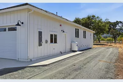 15225 Richs Way, Middletown, CA 95461 - Photo 23