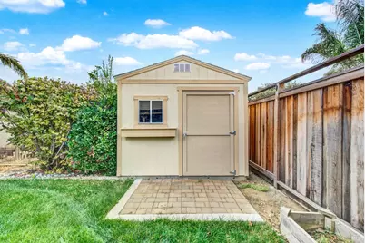5018 Rowe Drive, Fairfield, CA 94533 - Photo 47