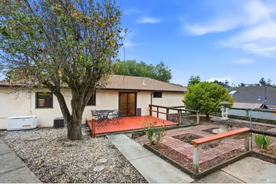 991 Mitchell Way, El Sobrante, CA 94803 - Photo 17