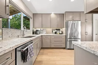 425 Singing Woods Place, Santa Rosa, CA 95409 - Photo 7