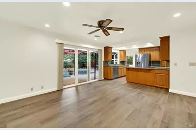 378 Evergreen Drive, Vacaville, CA 95688 - Photo 11