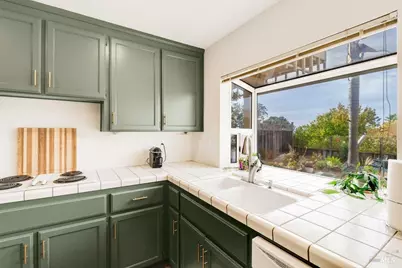 1039 Sandhurst Drive, Vallejo, CA 94591 - Photo 15