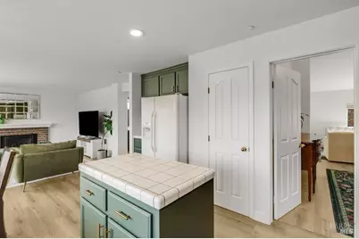 1039 Sandhurst Drive, Vallejo, CA 94591 - Photo 17