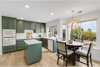 1039 Sandhurst Drive, Vallejo, CA 94591 - Photo 13
