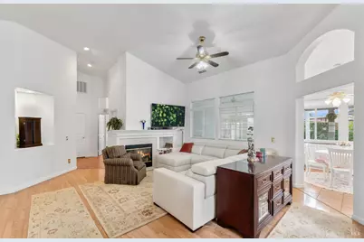 220 Mandarin Circle, Vacaville, CA 95687 - Photo 11