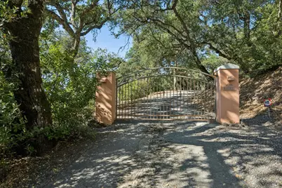 10300 Slattery Road, Glen Ellen, CA 95442 - Photo 7