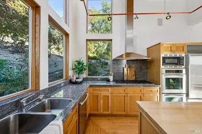 10300 Slattery Road, Glen Ellen, CA 95442 - Photo 25