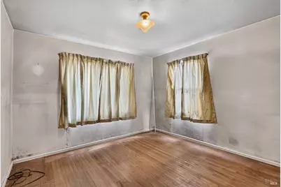 2290 Corby Avenue, Santa Rosa, CA 95407 - Photo 23