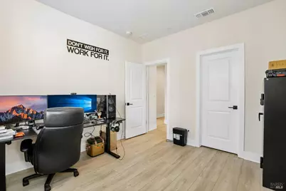 821 Cosmos Drive, Vacaville, CA 95687 - Photo 21