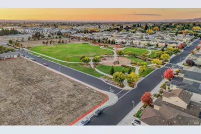7678 Wildrose Way, Rohnert Park, CA 94928 - Photo 35