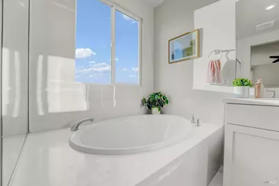 7678 Wildrose Way, Rohnert Park, CA 94928 - Photo 39