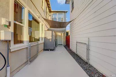 7678 Wildrose Way, Rohnert Park, CA 94928 - Photo 33